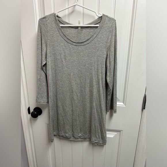 Pink Blush Maternity top. Size Medium. - Picture 1 of 4